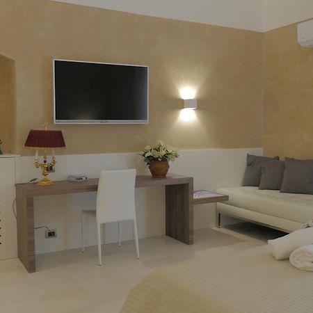 Borgo Marsala Bed & Breakfast Trani Exterior photo