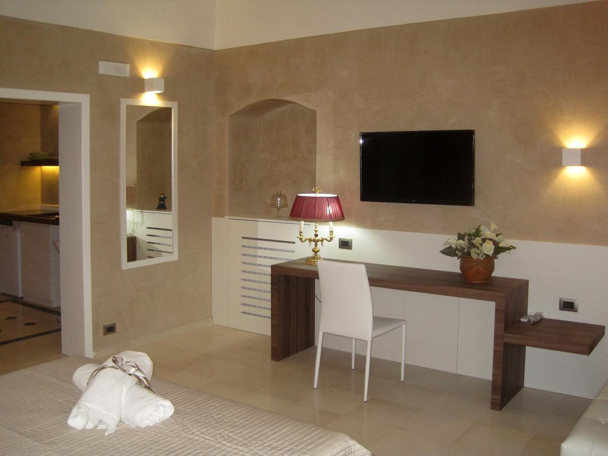 Borgo Marsala Bed & Breakfast Trani Exterior photo