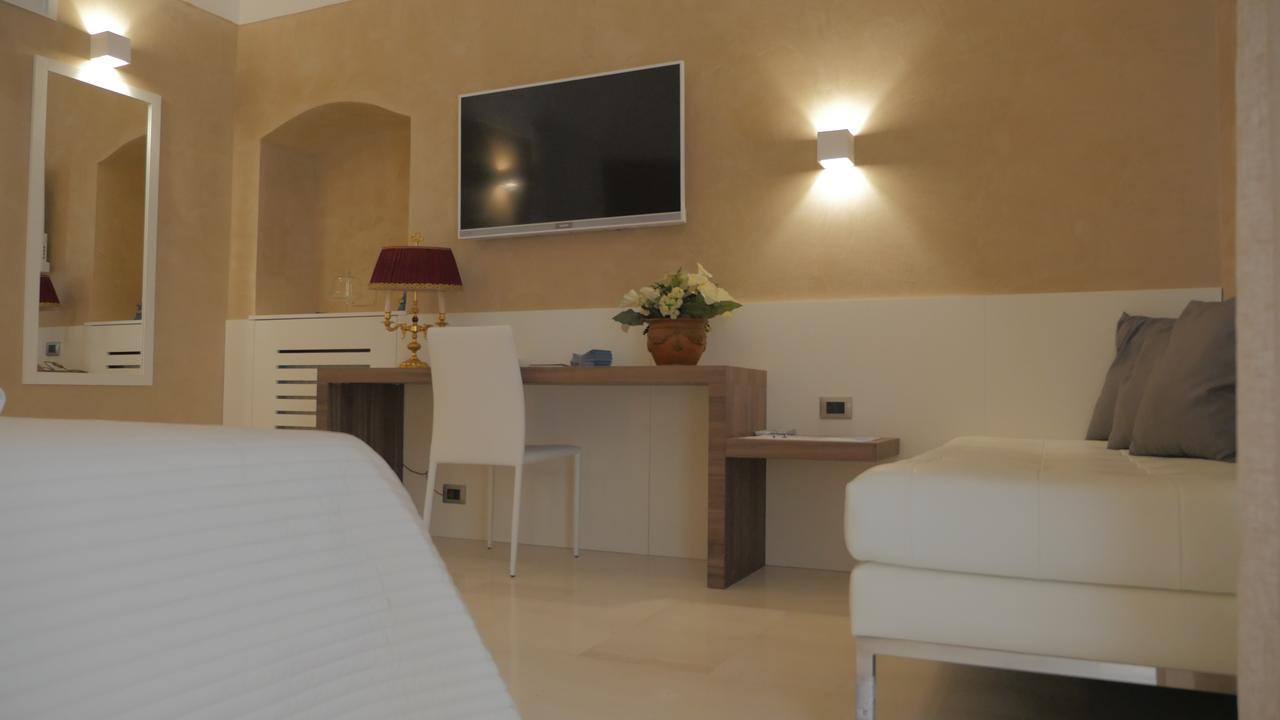 Borgo Marsala Bed & Breakfast Trani Exterior photo