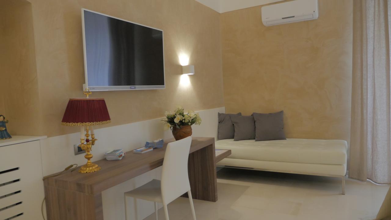 Borgo Marsala Bed & Breakfast Trani Exterior photo